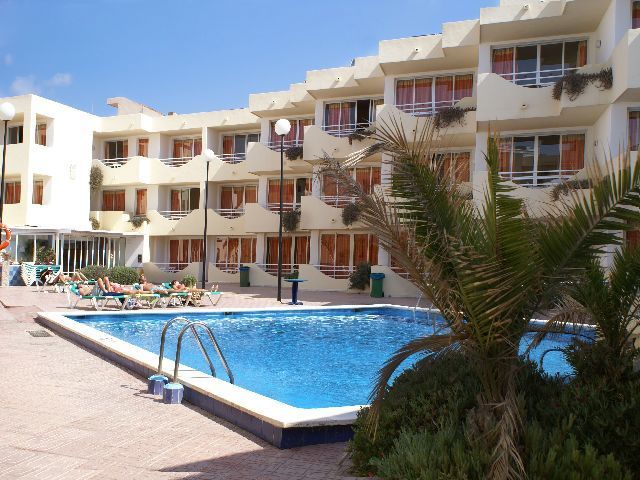Boras Daus Apartments Playa d'en Bossa Exterior photo